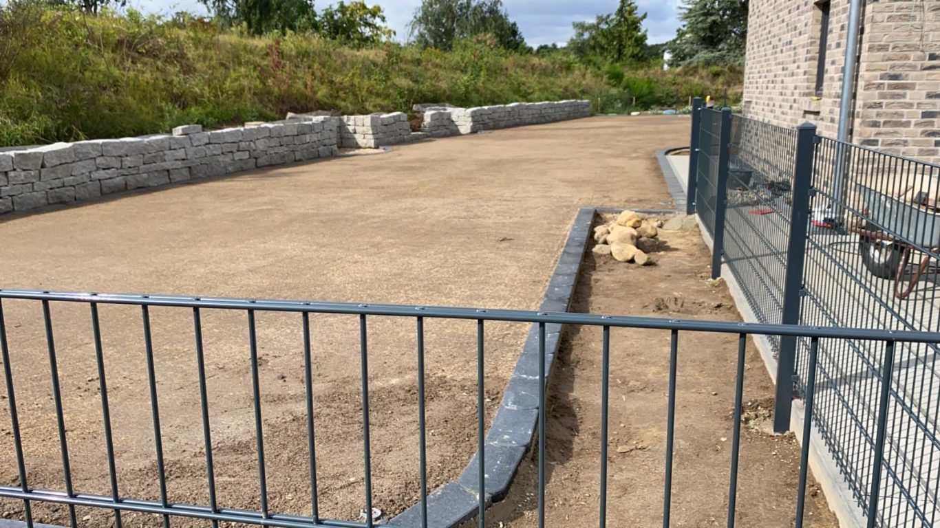 fertiggestellte Gartenanlage Garten